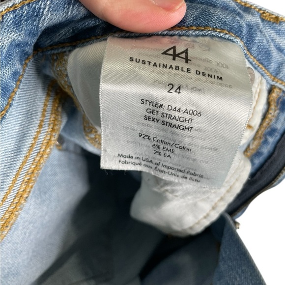 44 sustainable distressed denim 24 - Picture 3 of 5